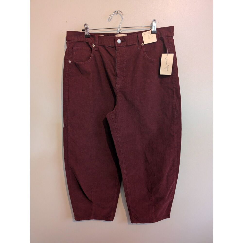 Universal Thread High Rise Easy Barrel Corduroy Pants Burgundy Size 16R NWT